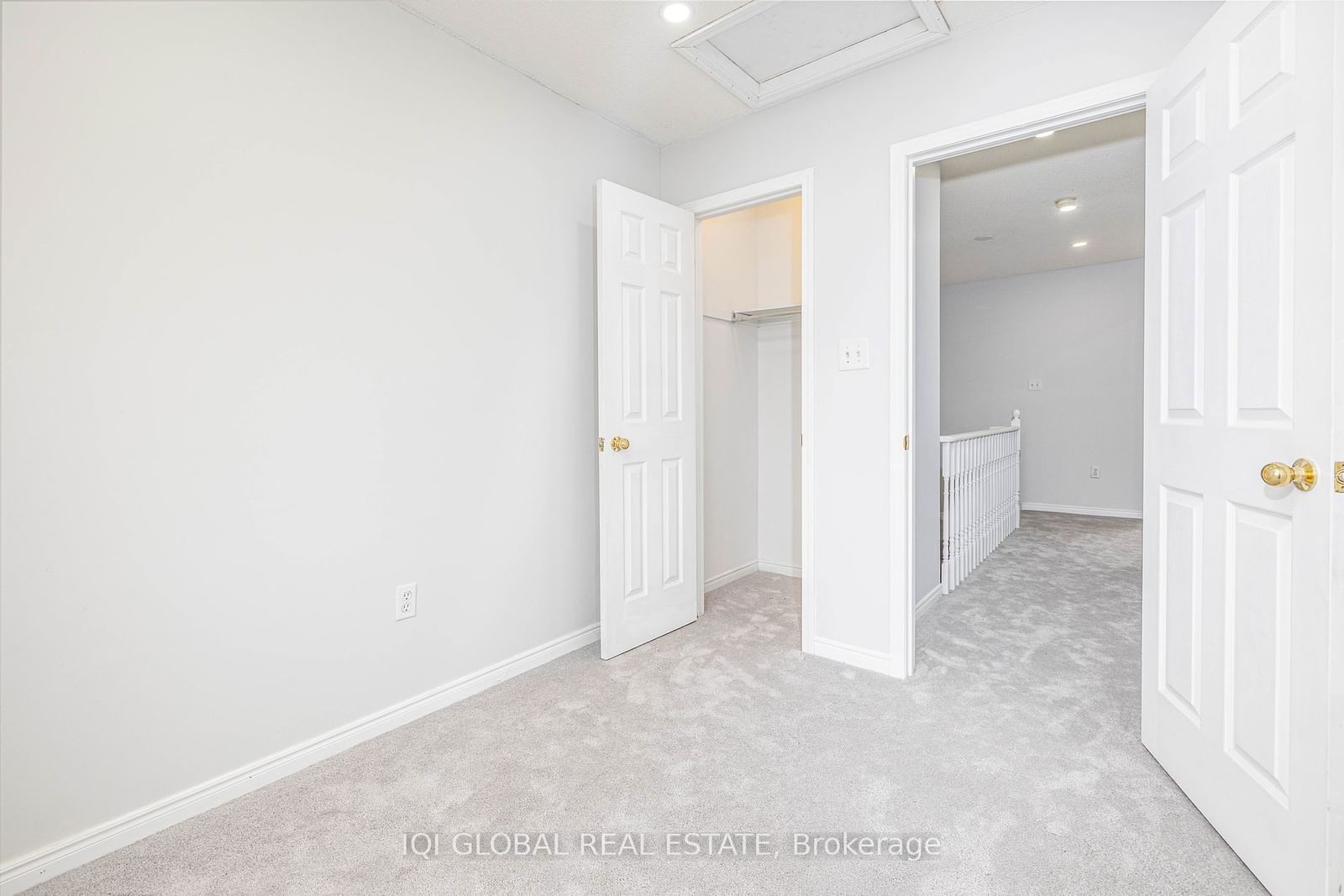 1075 Ellesmere Rd, unit 84 for rent - image #21