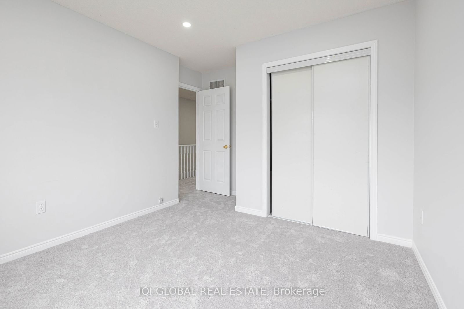 1075 Ellesmere Rd, unit 84 for rent - image #24