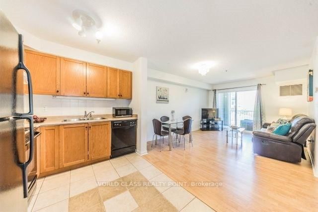 5225 Finch Ave, unit 223 for sale - image #8