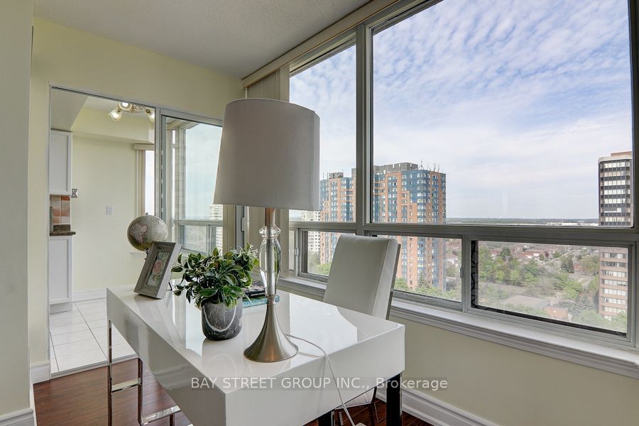 330 Alton Towers Circ, unit 1405 for rent - image #12