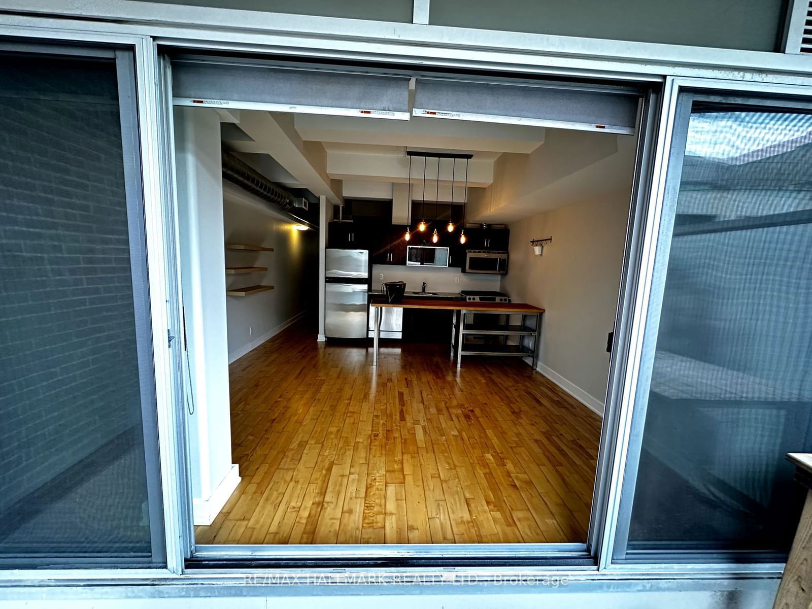 233 Carlaw Ave, unit 611 for rent - image #18