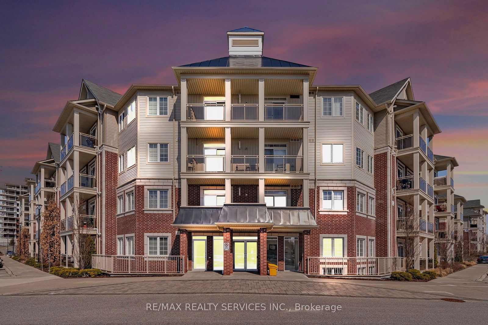 84 Aspen Springs Dr, unit #204 for sale