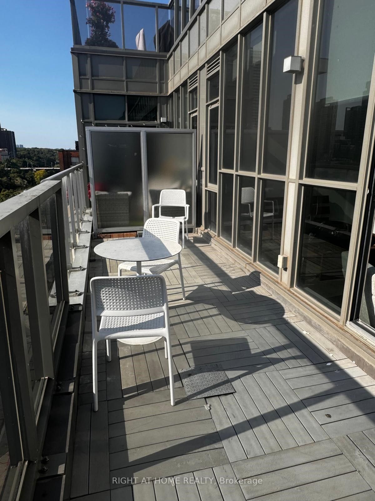 625 Queen St E, unit 607 for rent - image #21