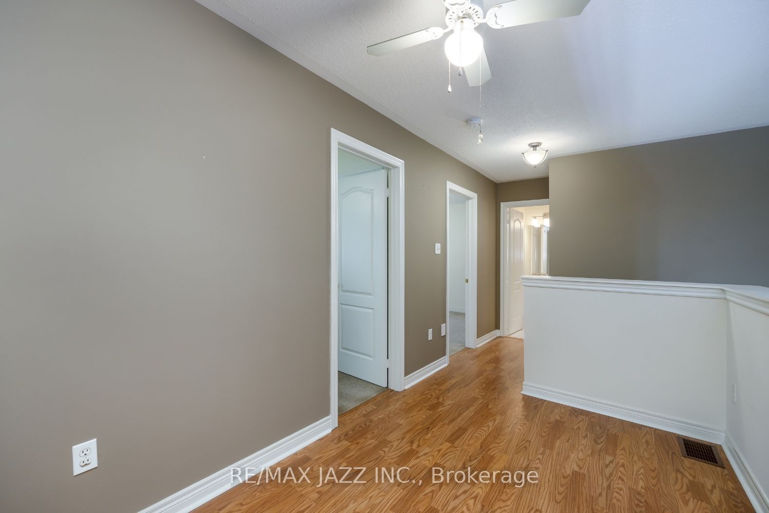 19 Niagara Dr, unit 9 for sale - image #29