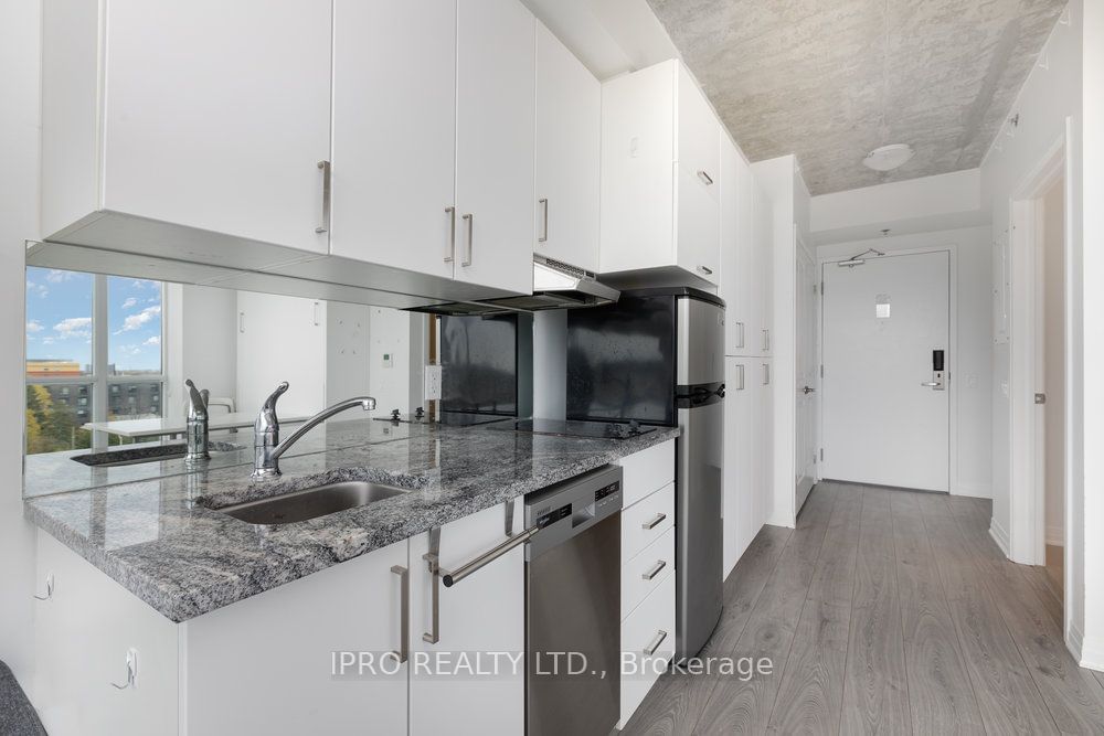 1900 Simcoe St N, unit 417 for sale