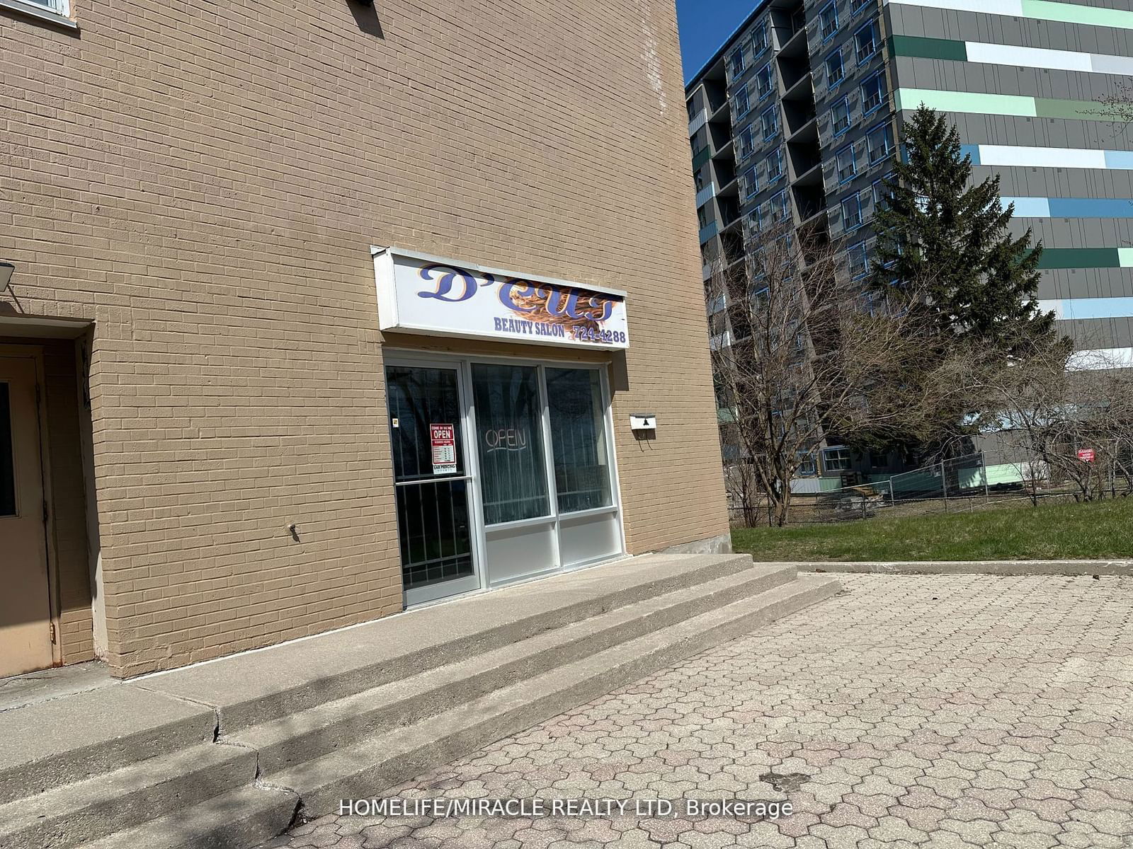 207 Galloway Rd, unit 301 for sale - image #29