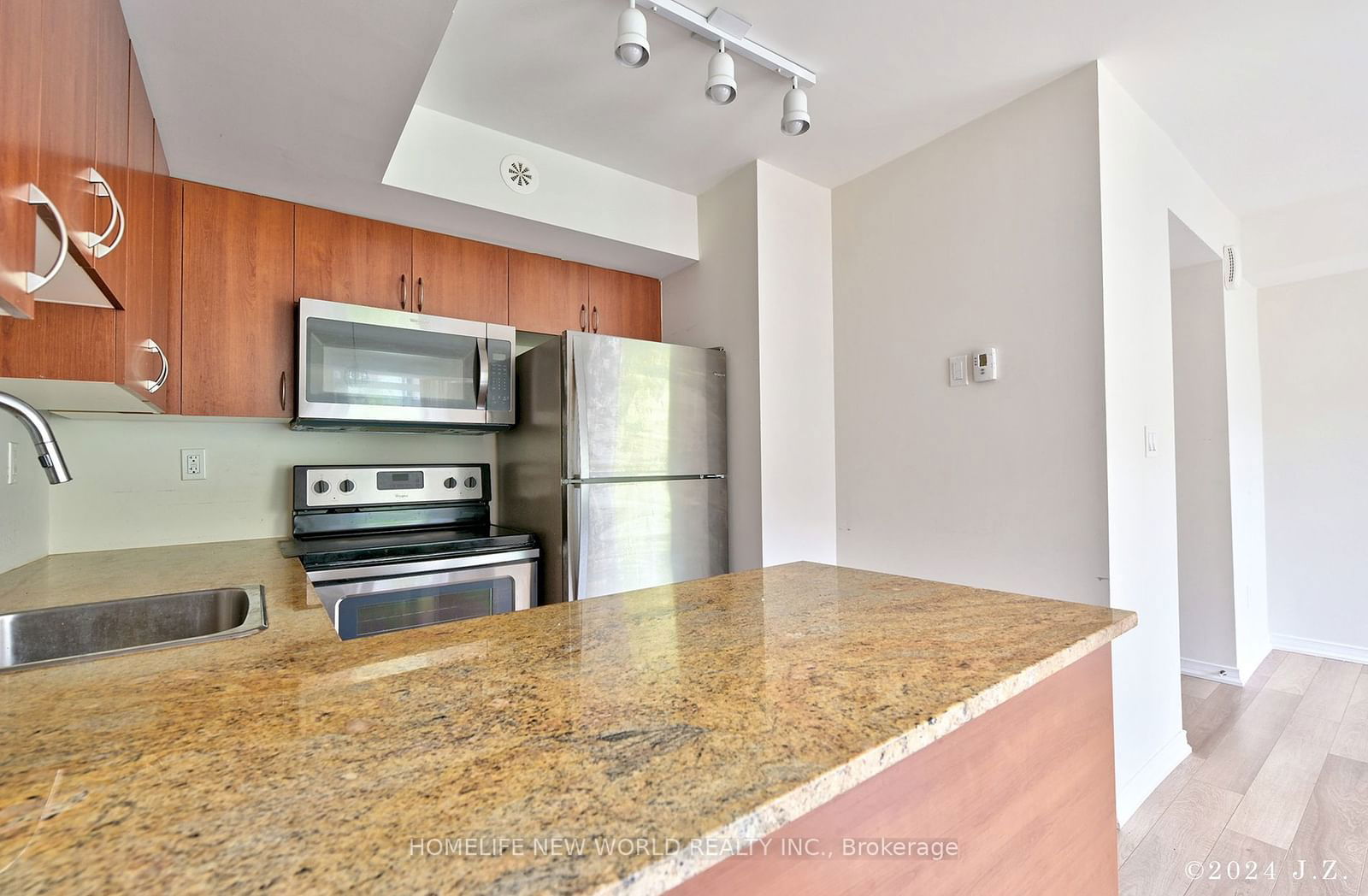 90 Orchid Place Dr, unit 307 for sale - image #10