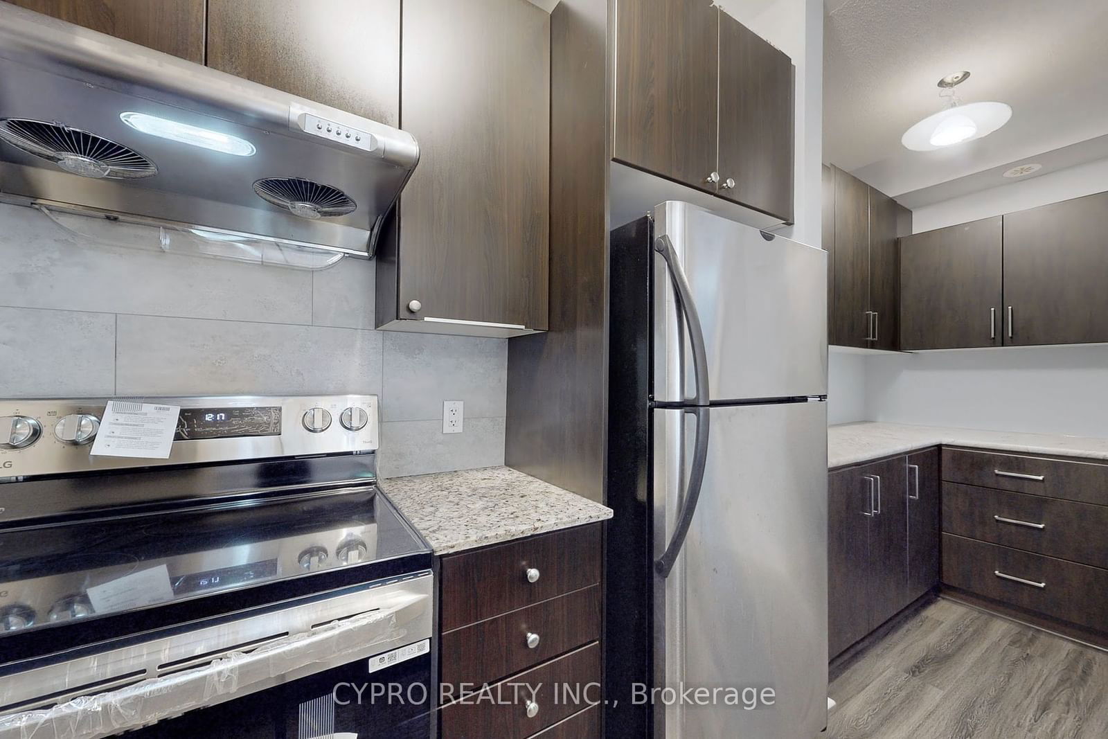 310 Village Green Sq, unit 12 for sale