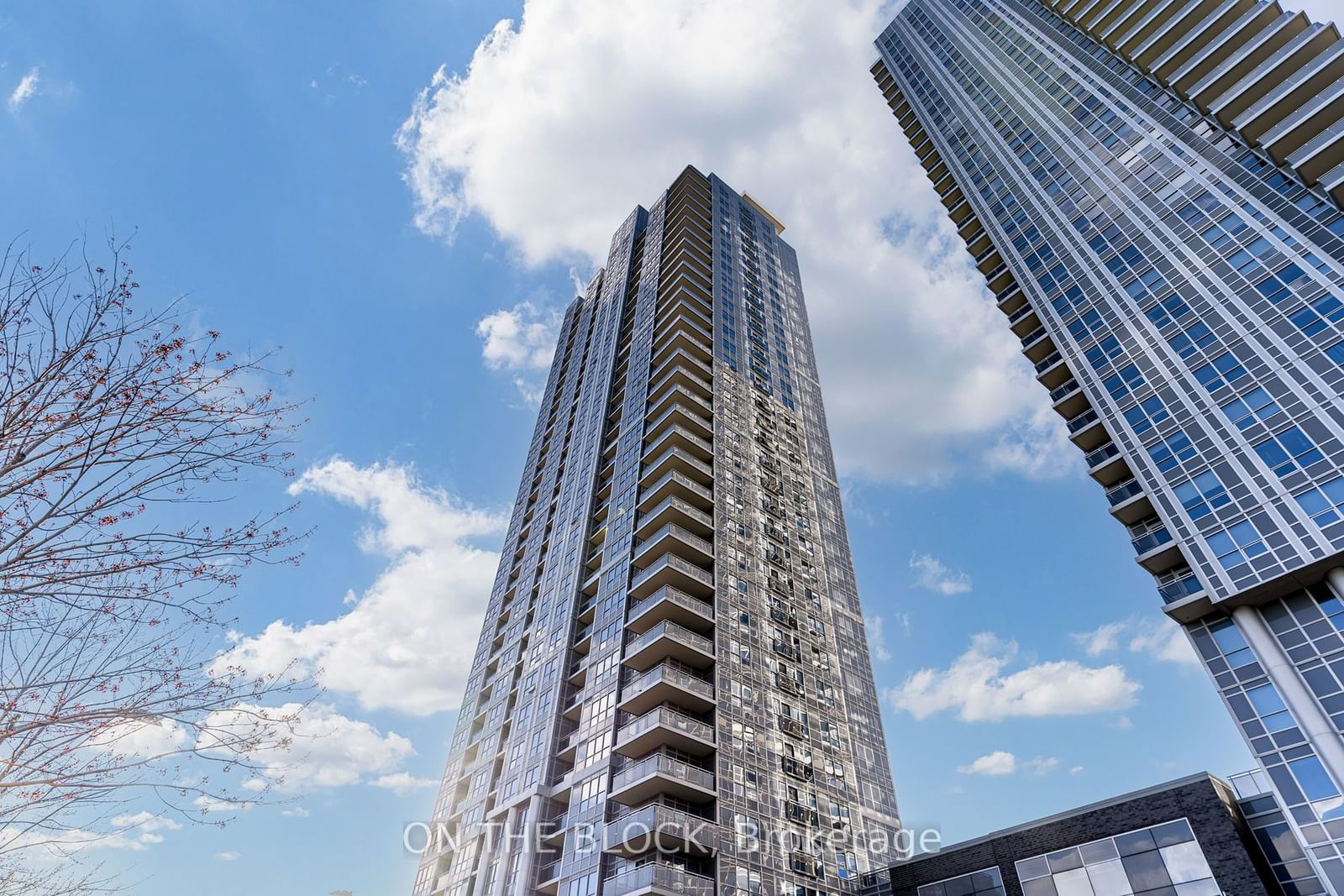 275 Village Green Sq, unit 2922 for sale - image #38