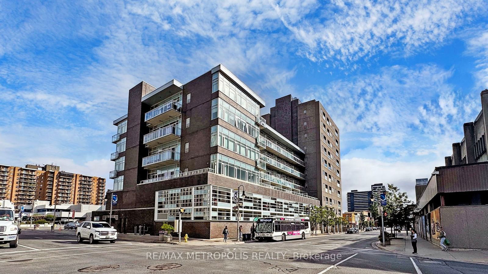 44 Bond St W, unit 619 for sale - image #17