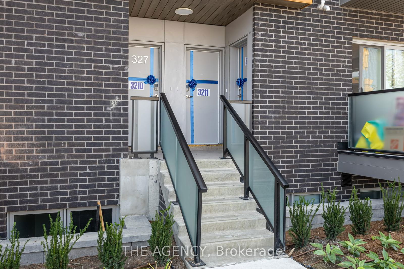 2787 Eglinton Ave E, unit 329 for sale