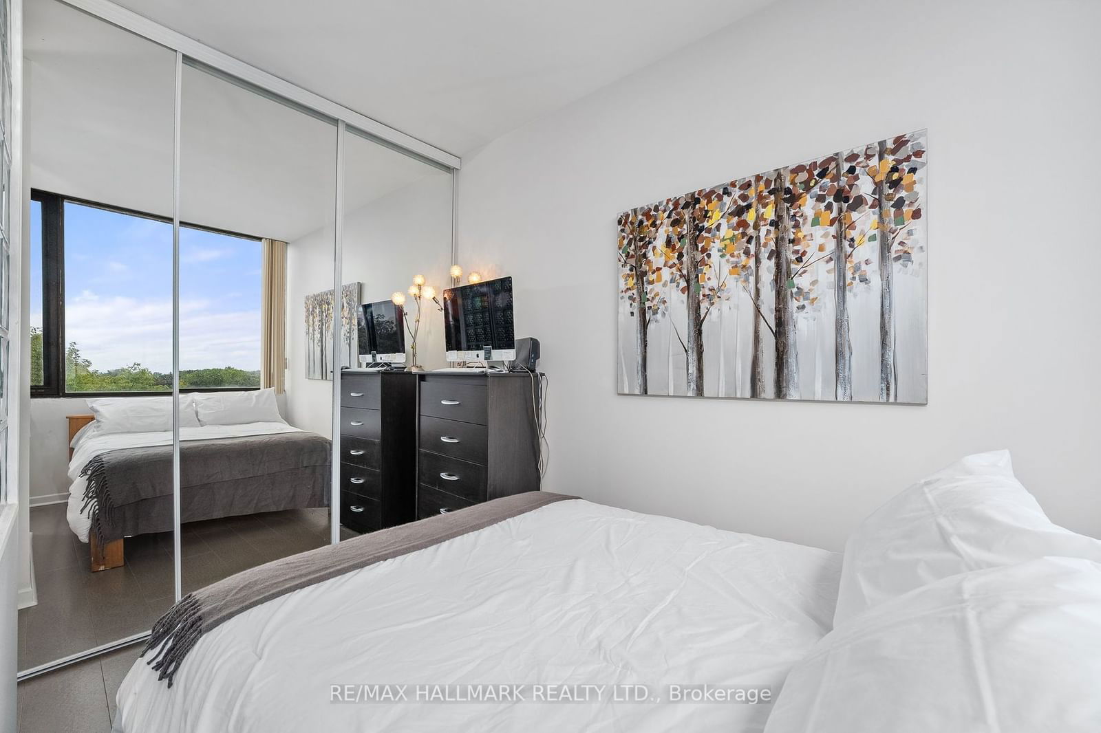 300 Coxwell Ave, unit 508 for sale - image #10