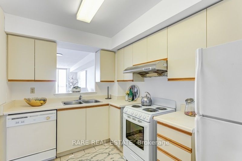 400 Mclevin Ave, unit 1912 for sale - image #8