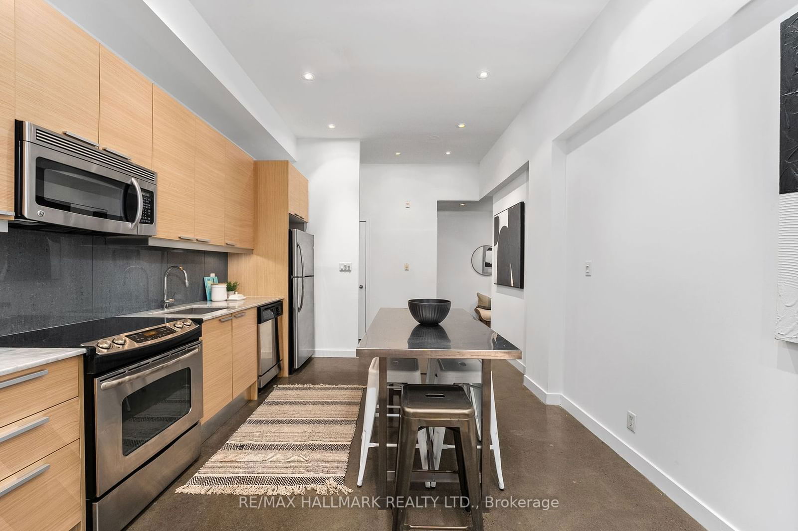 625 Queen St E, unit 103 for sale - image #5