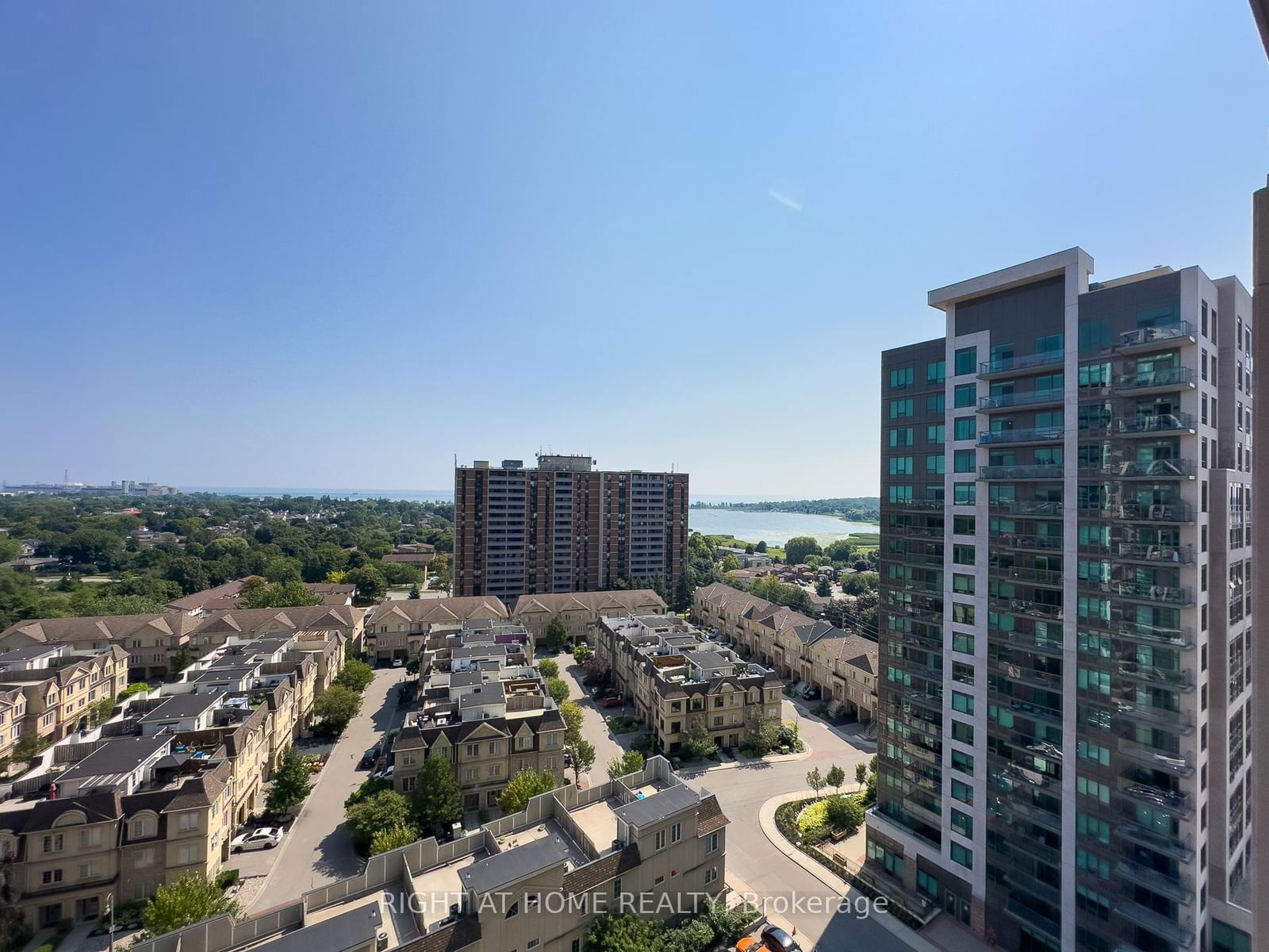 1235 Bayly St, unit 1413 for rent - image #27