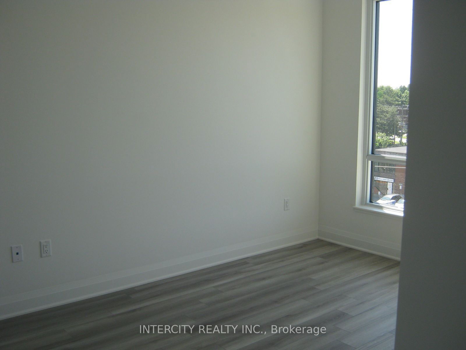 3220 Sheppard Ave E, unit 410 for rent - image #5