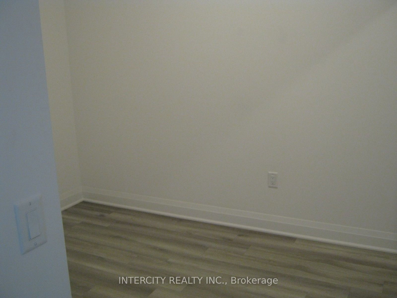 3220 Sheppard Ave E, unit 410 for rent - image #9