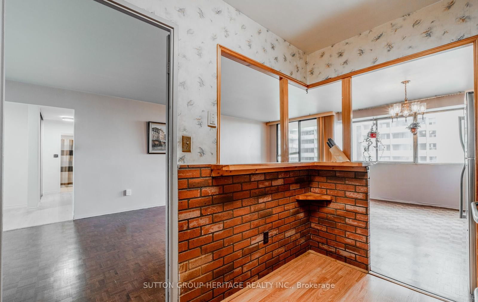 3 Massey Sq, unit 1906 for sale - image #13