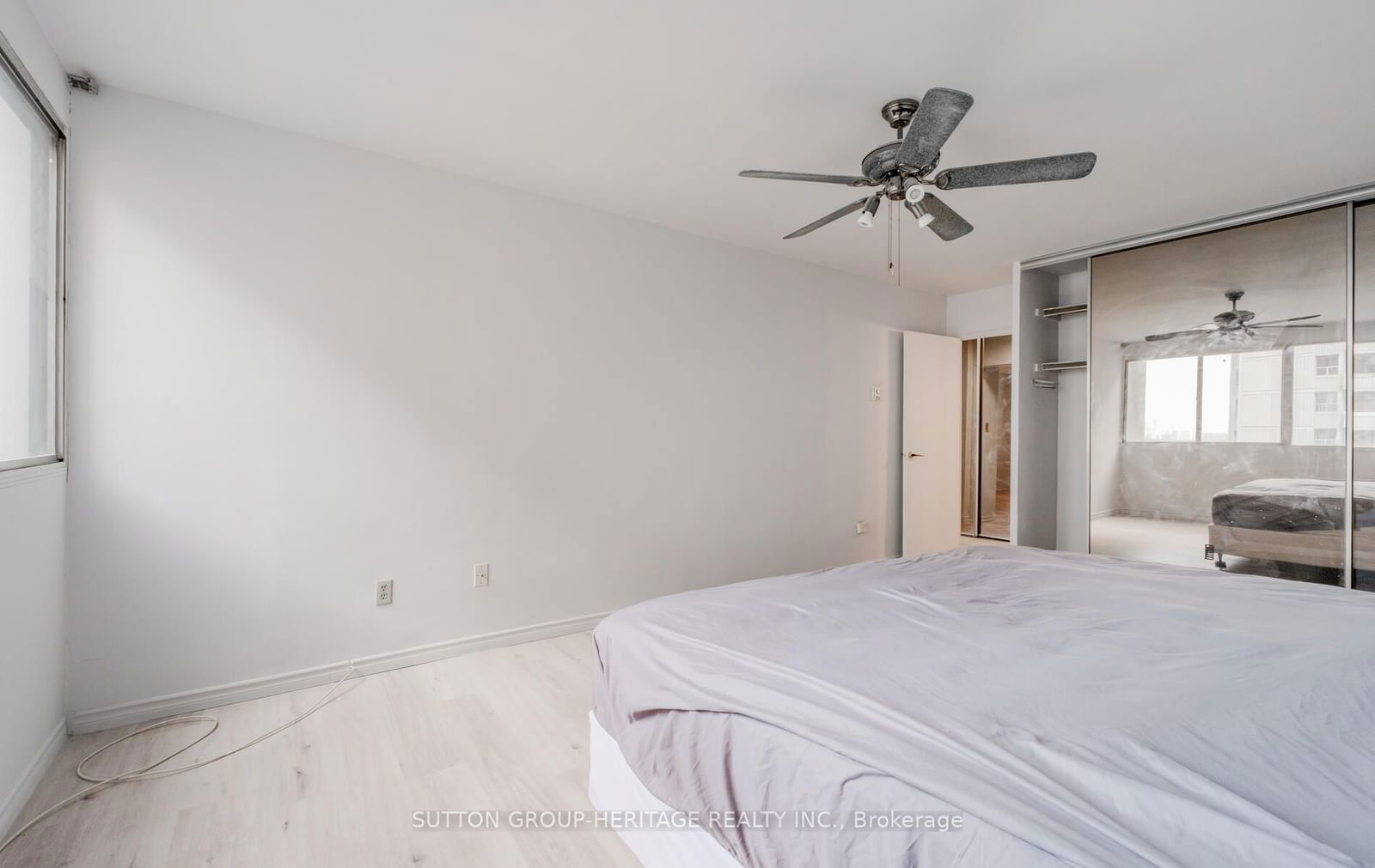 3 Massey Sq, unit 1906 for sale - image #18