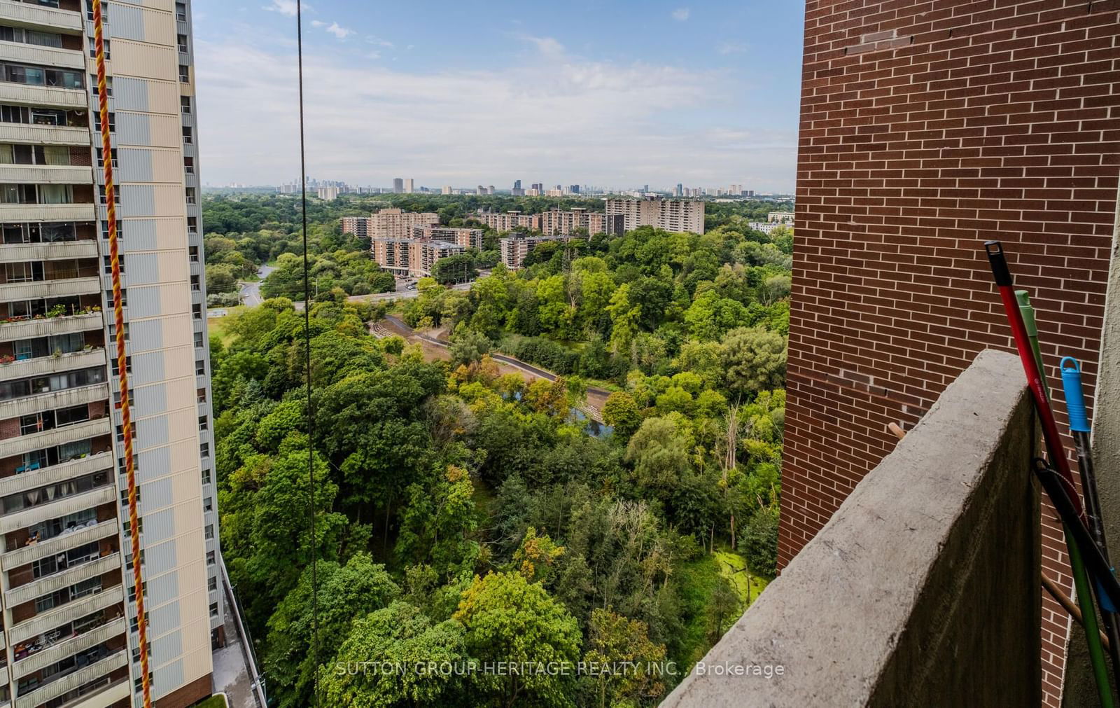 3 Massey Sq, unit 1906 for sale - image #21