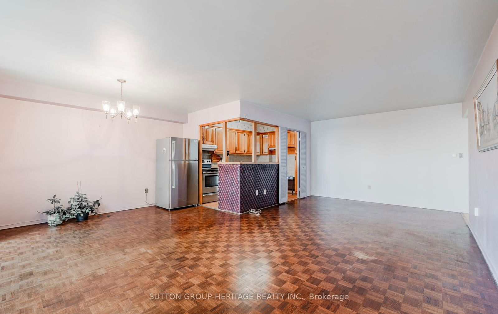 3 Massey Sq, unit 1906 for sale - image #8