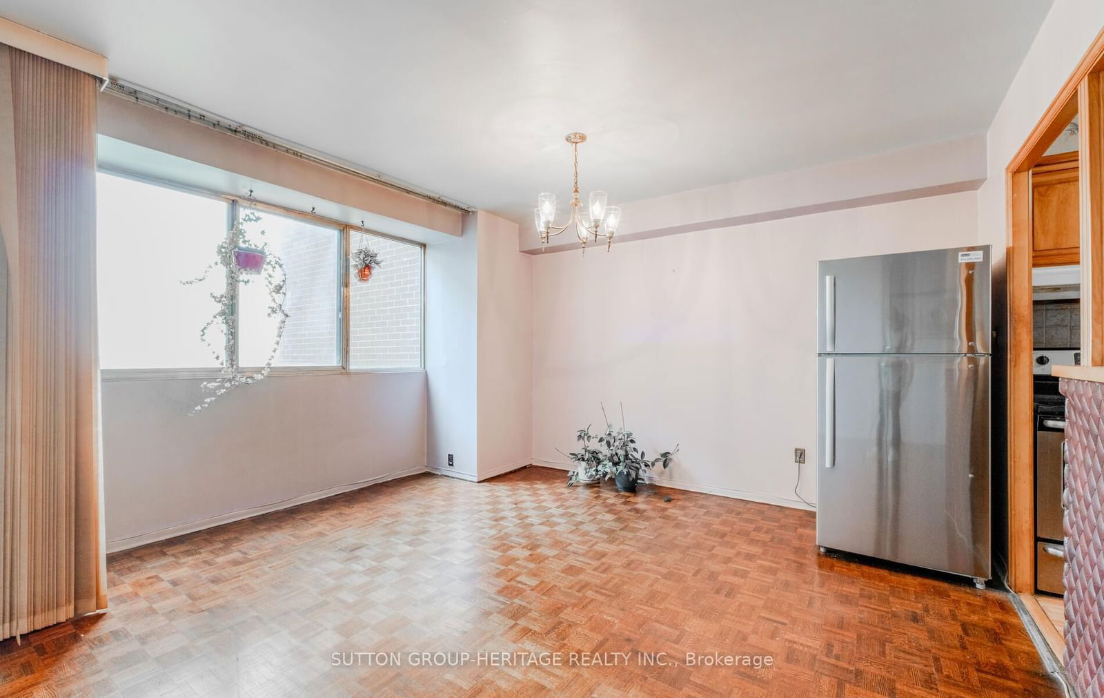 3 Massey Sq, unit 1906 for sale - image #9