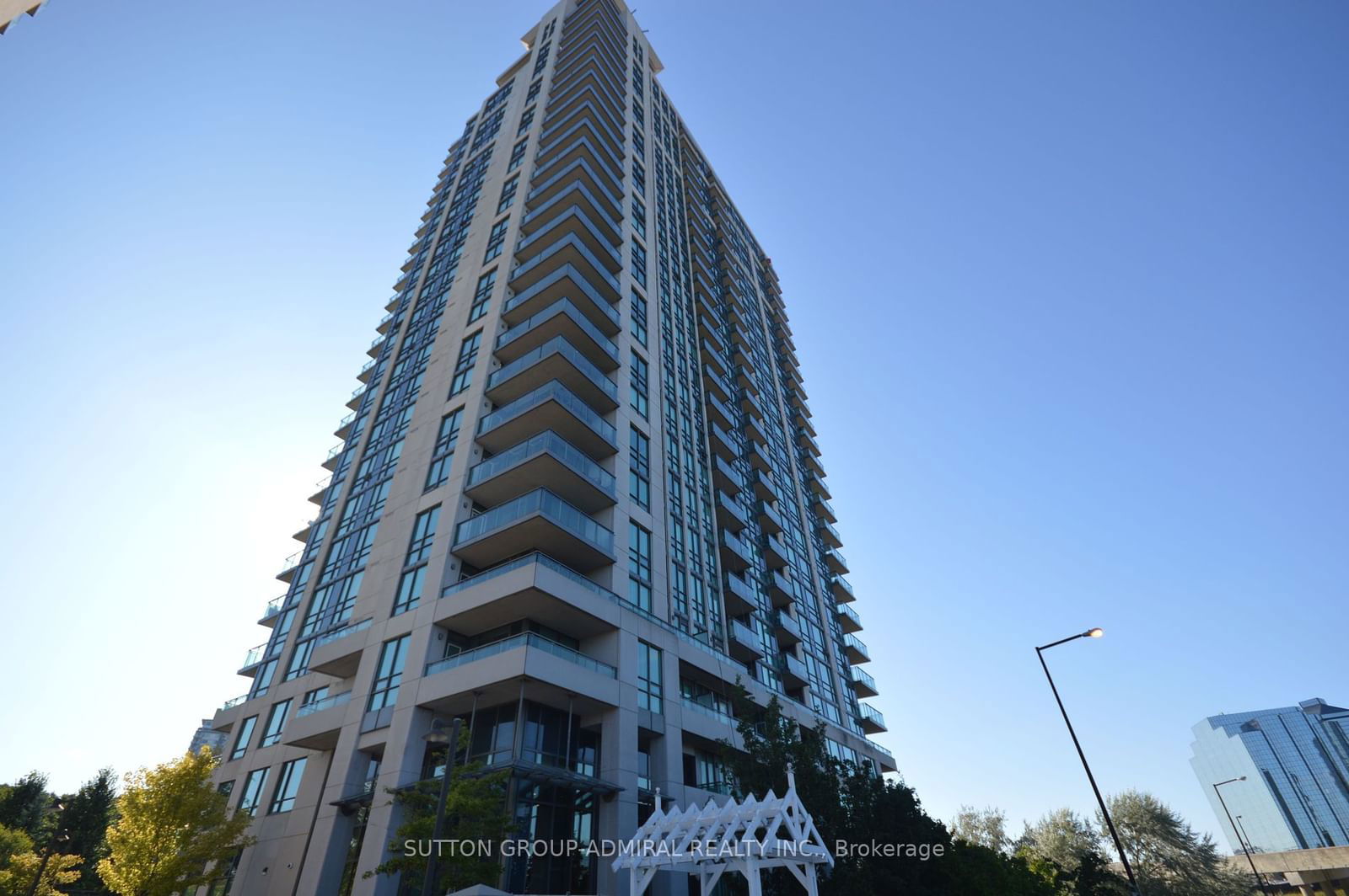 88 Grangeway Ave, unit 310 for rent - image #1