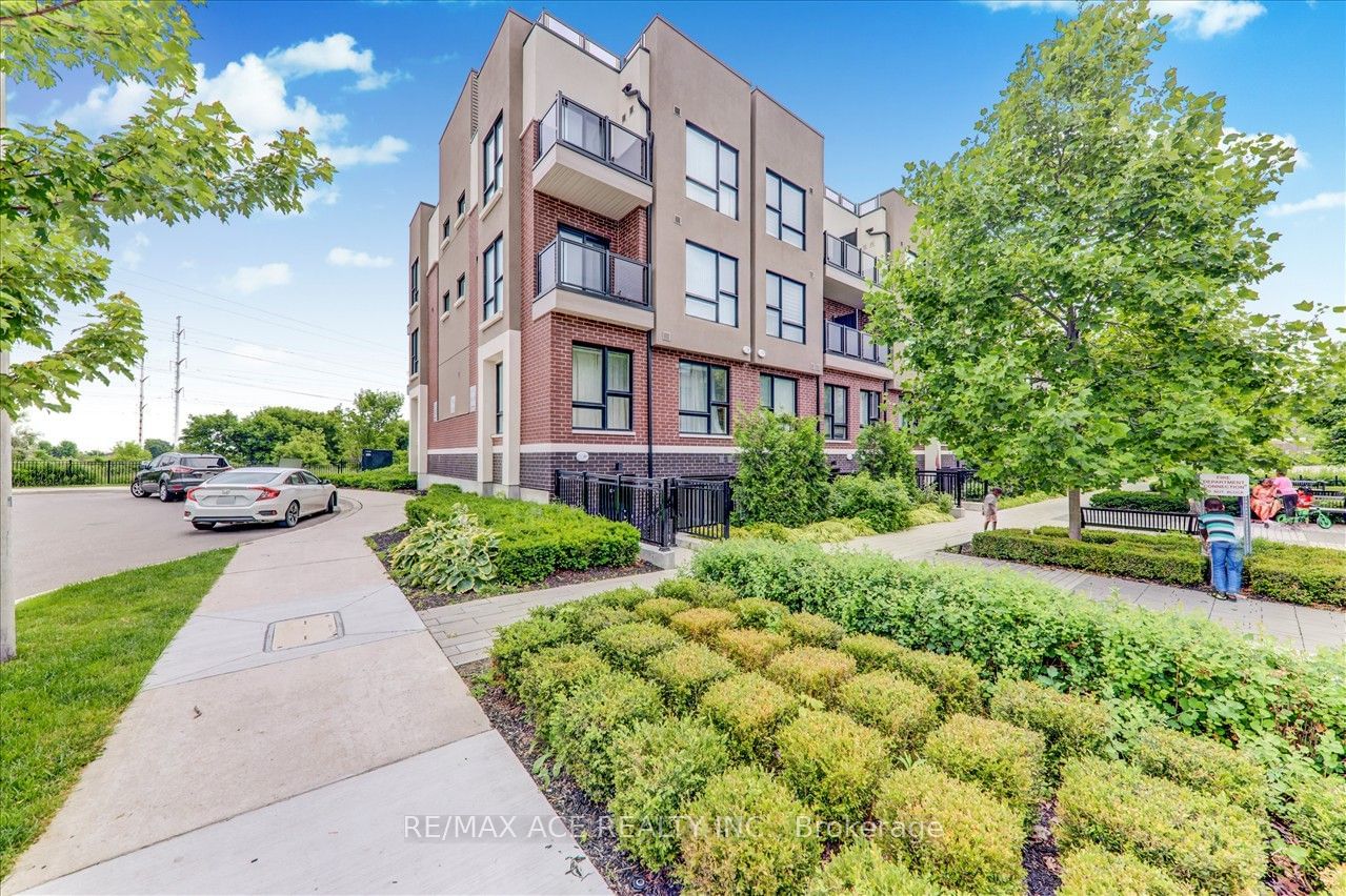 510 Kingbird Grve, unit 114 for sale - image #4