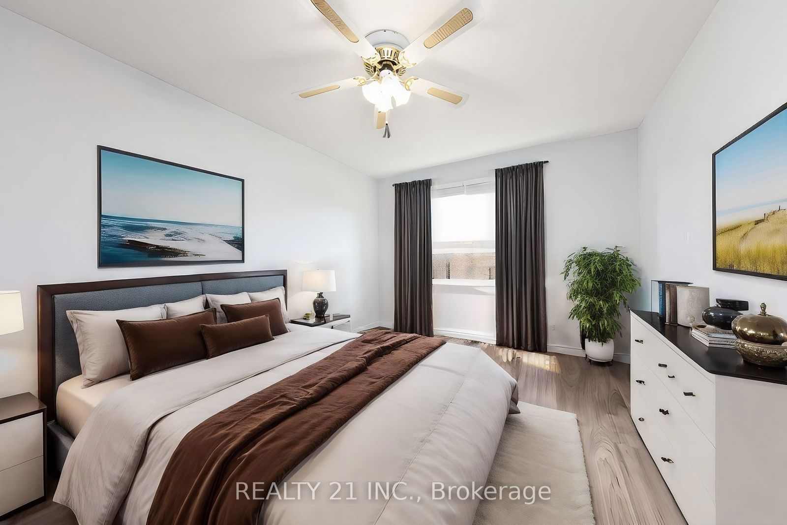 70 Cass Ave, unit 124 for sale - image #6