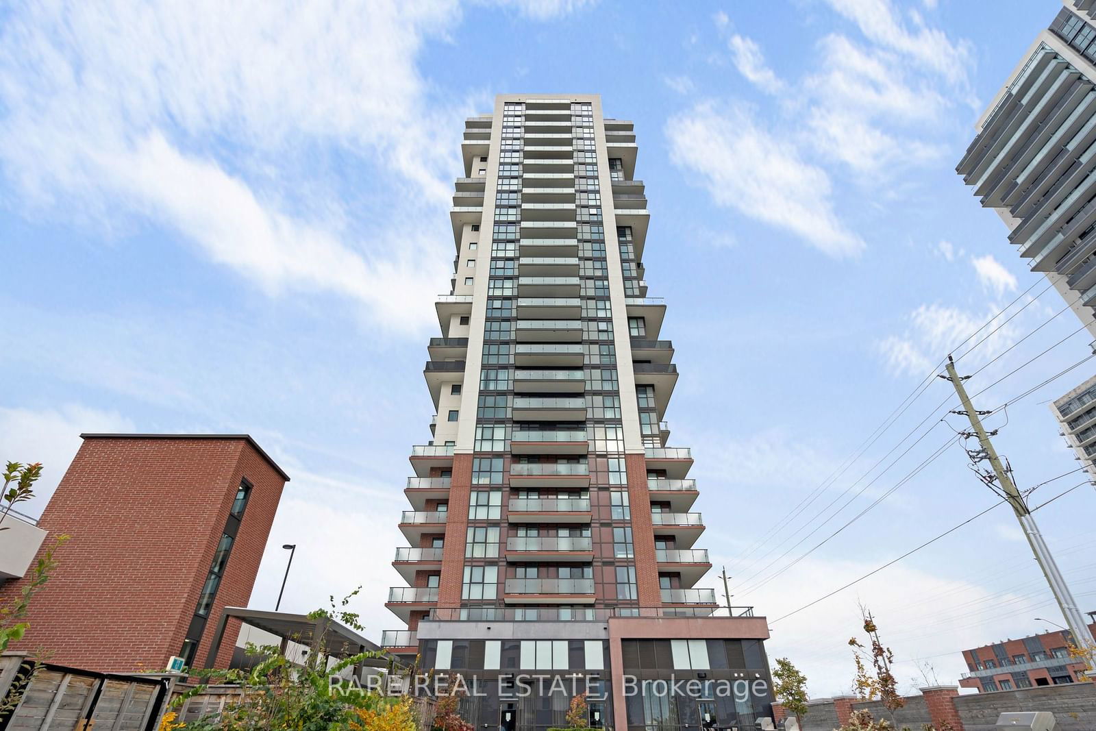 2550 Simcoe St, unit PH15 for sale