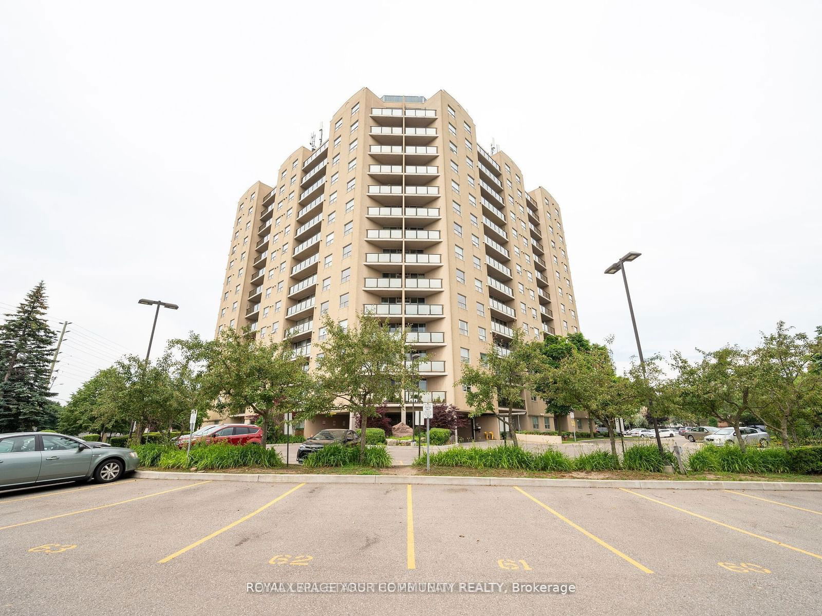 2 Westney Rd N, unit 901 for rent - image #3