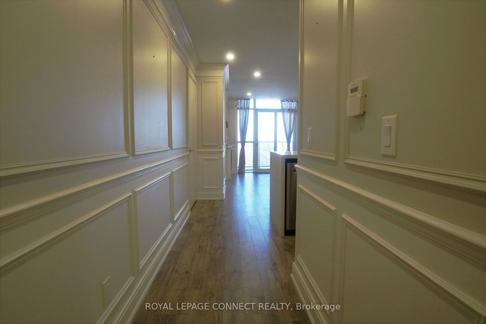 135 Village Green Sq, unit 3625 for rent - image #2