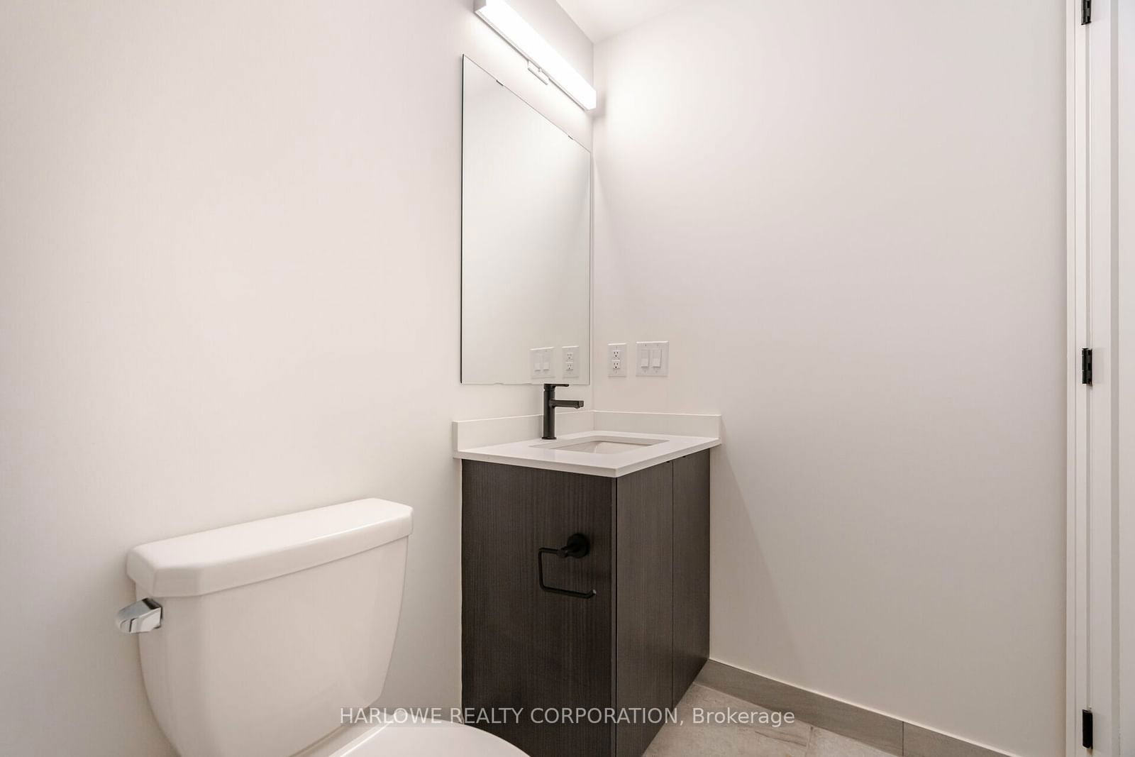 2369 Danforth Ave, unit 811 for rent - image #26