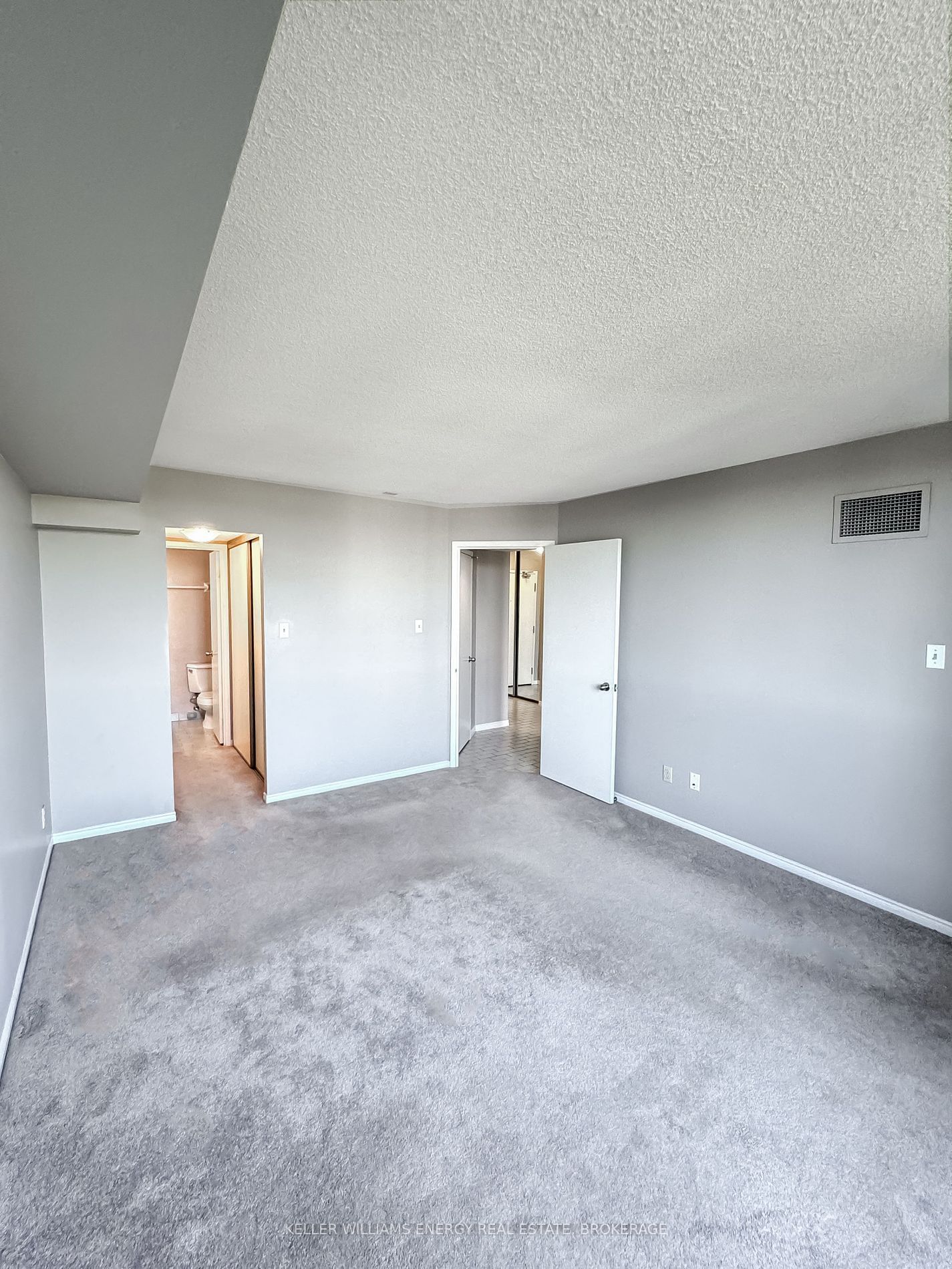 360 Watson St W, unit 508 for rent - image #19