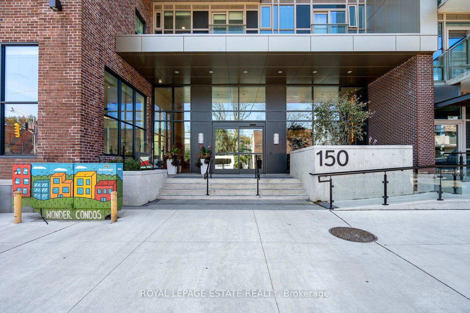 150 Logan Ave, unit 218 for sale - image #3