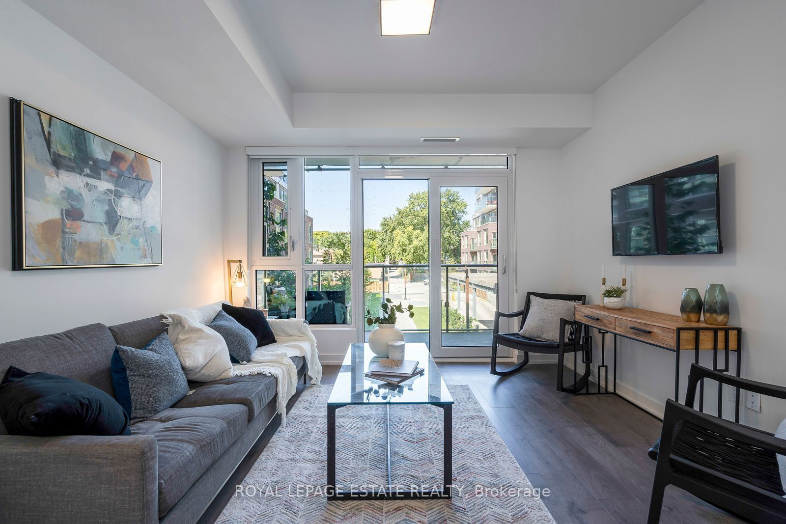 150 Logan Ave, unit 218 for sale - image #8