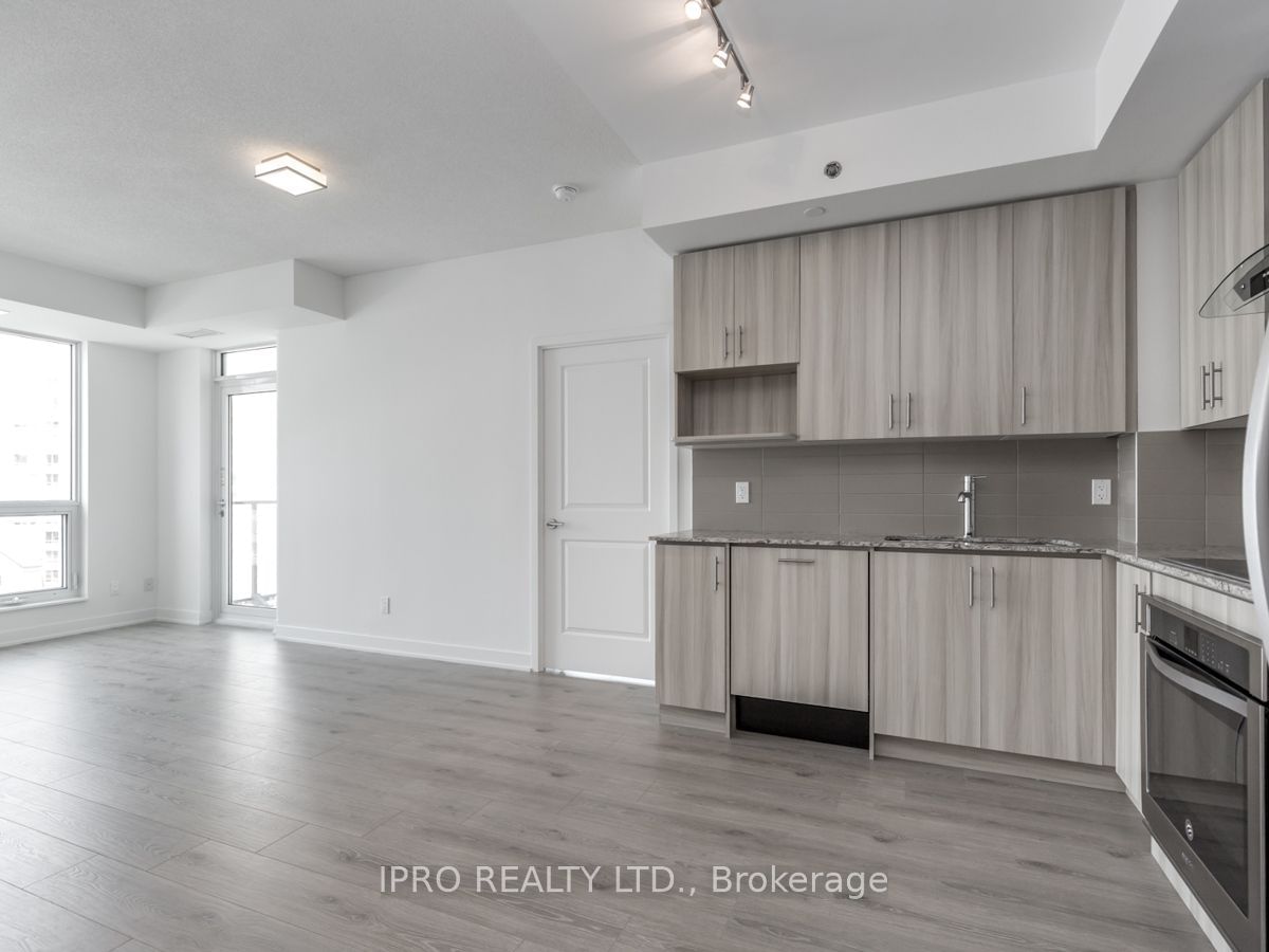 195 Bonis Ave, unit 605 for rent - image #11