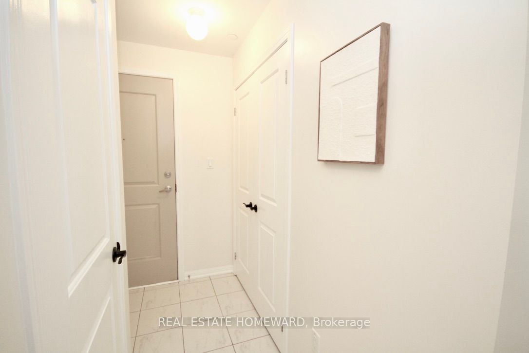 84 Aspen Springs Dr, unit 320 for sale - image #35