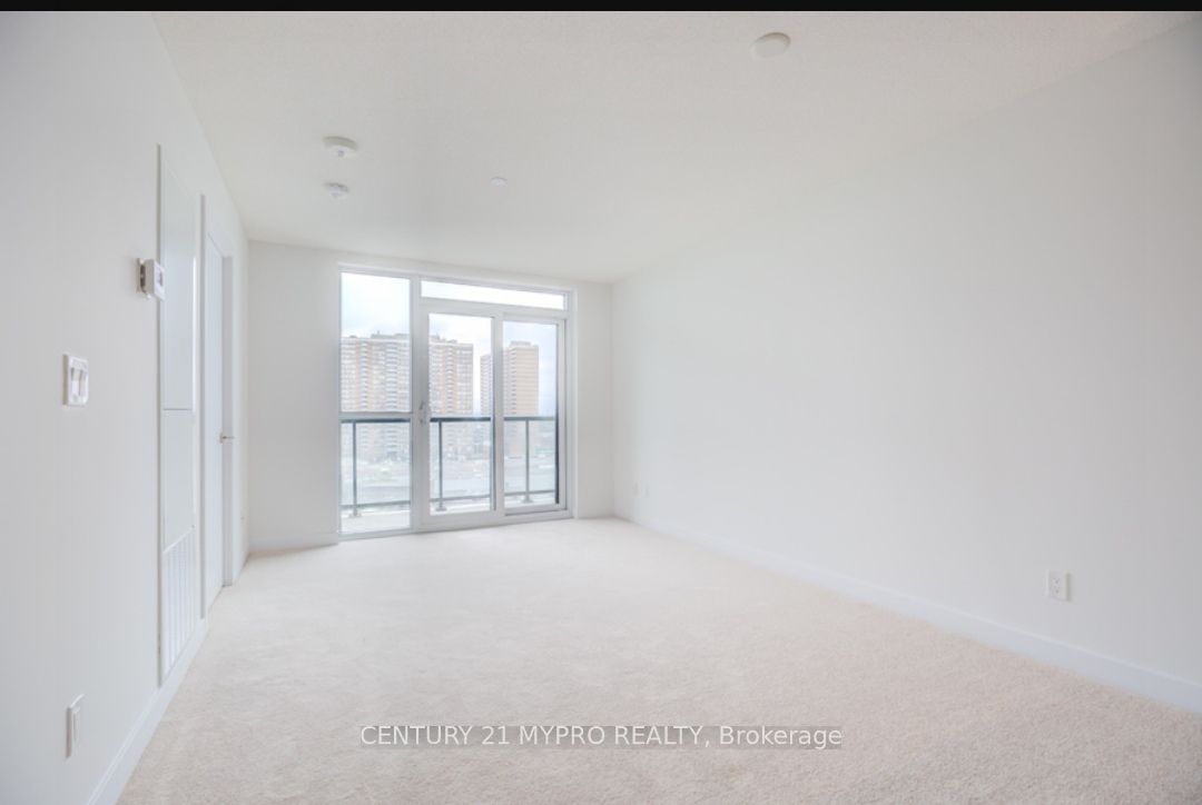 8 Trent Ave, unit 804 for rent - image #7