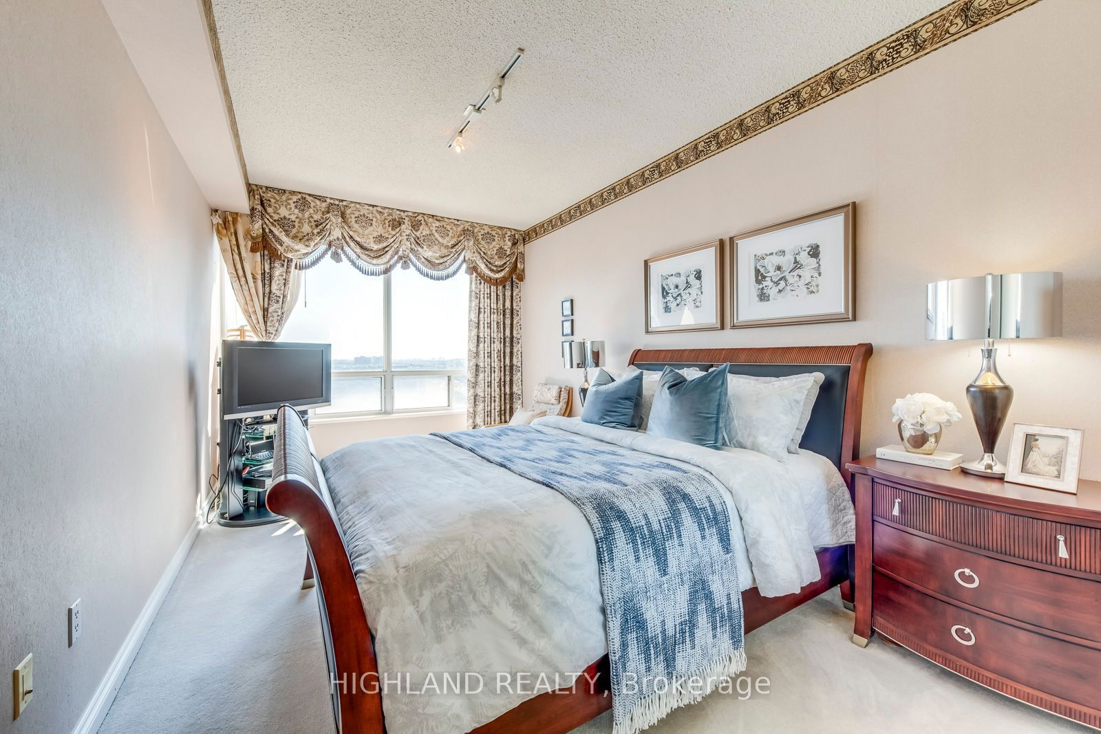 168 Bonis Ave, unit 2313 for sale - image #32