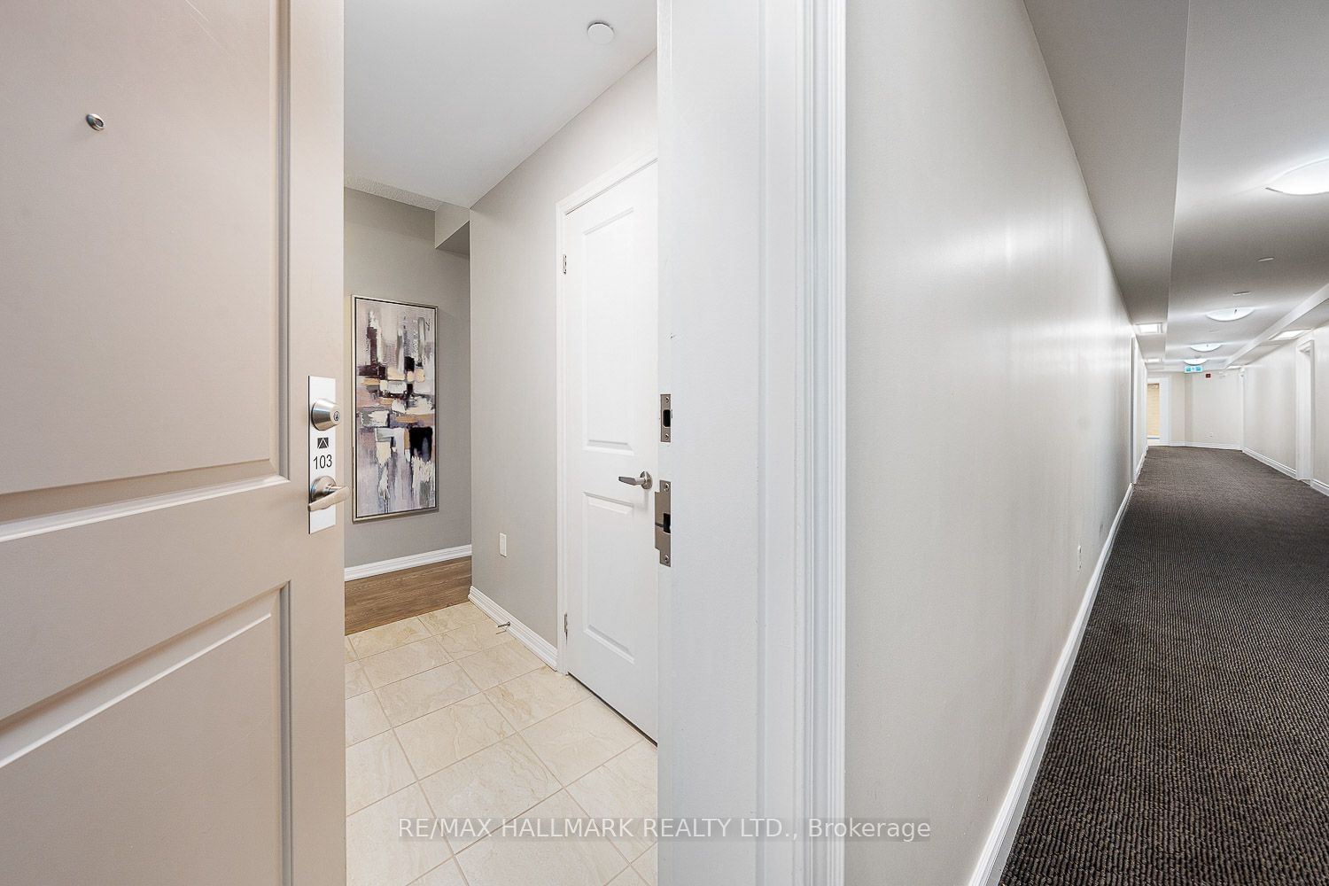 84 Aspen Springs Dr, unit 103 for sale - image #4