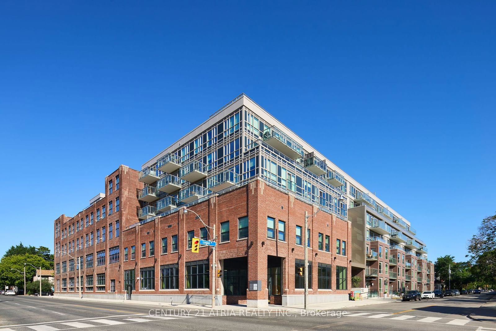 150 Logan Ave, unit 202 for sale - image #2