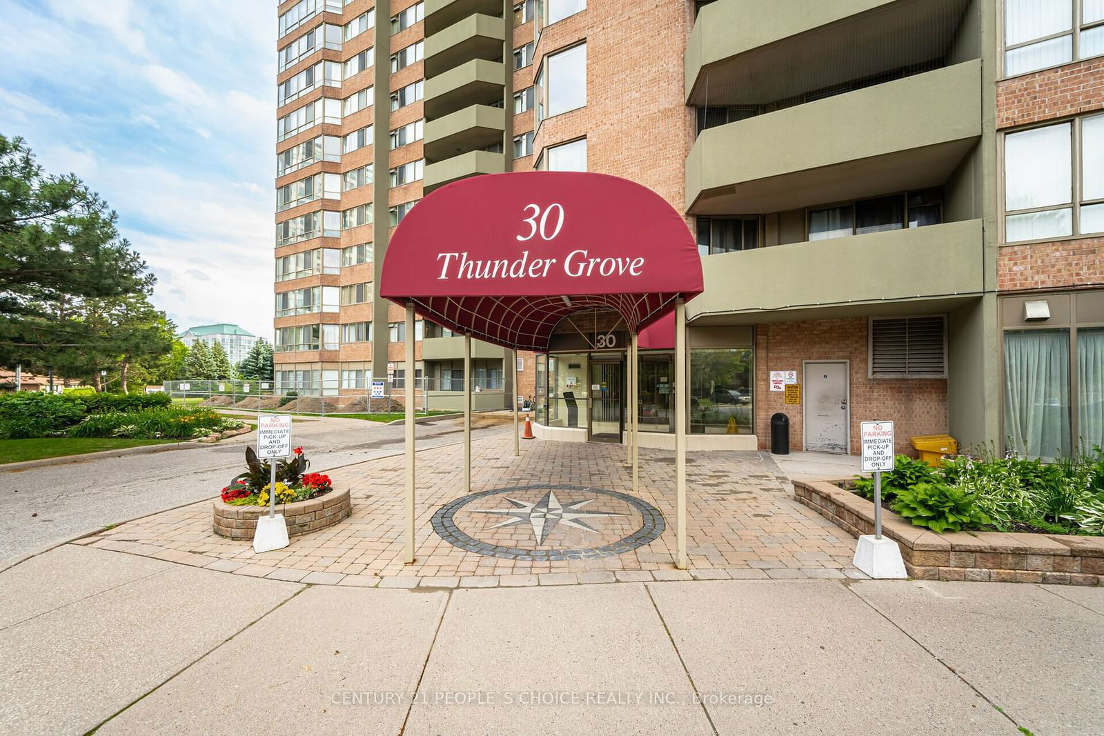 30 Thunder Grve, unit 1607 for sale