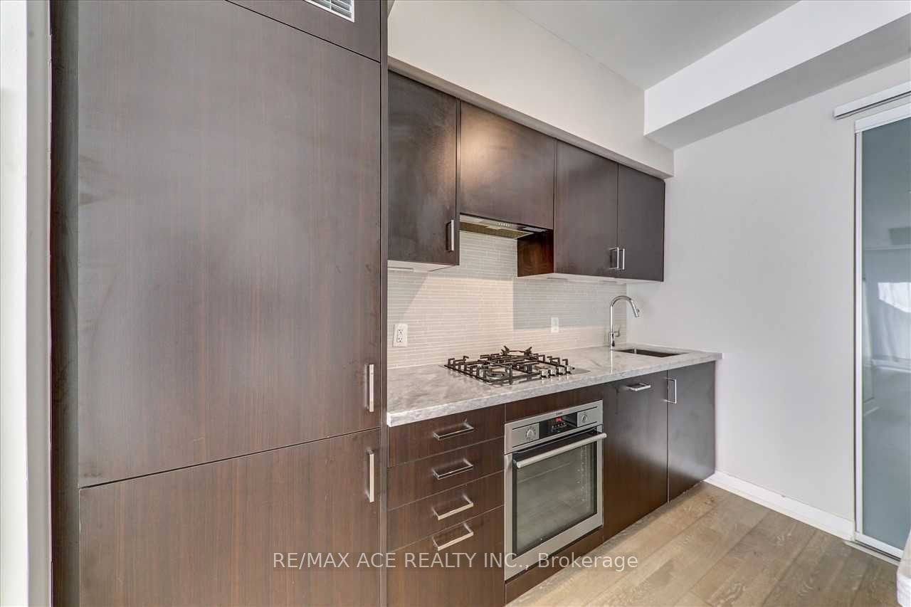 1960 Queens St E, unit 206 for sale - image #14