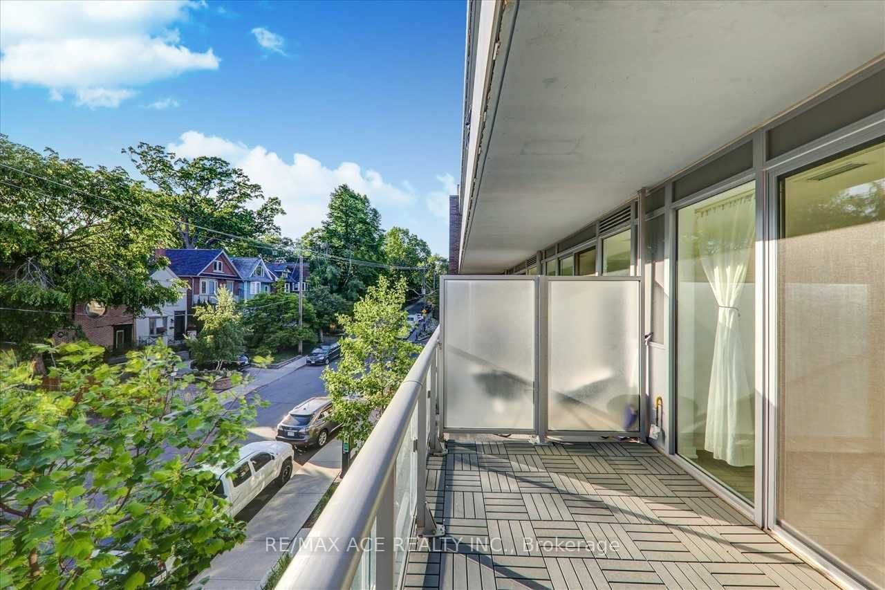 1960 Queens St E, unit 206 for sale - image #24