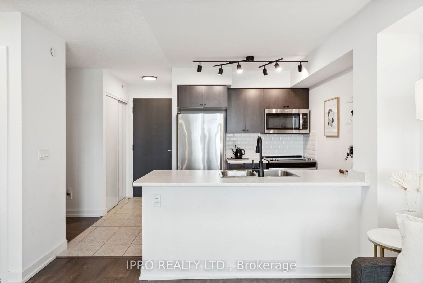 8 Trent Ave, unit 513 for sale - image #10