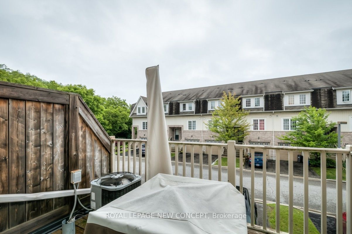 Strathmore Townhomes, Pickering, Toronto