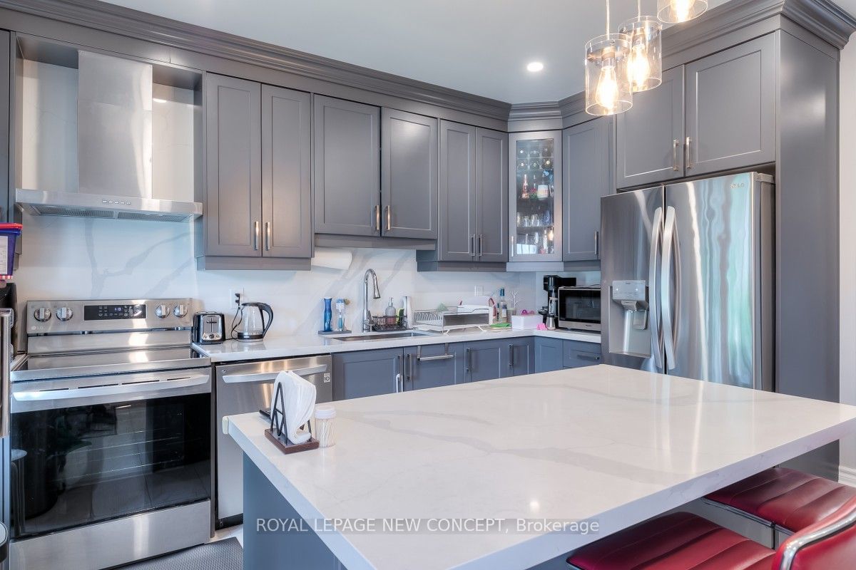 Strathmore Townhomes, Pickering, Toronto