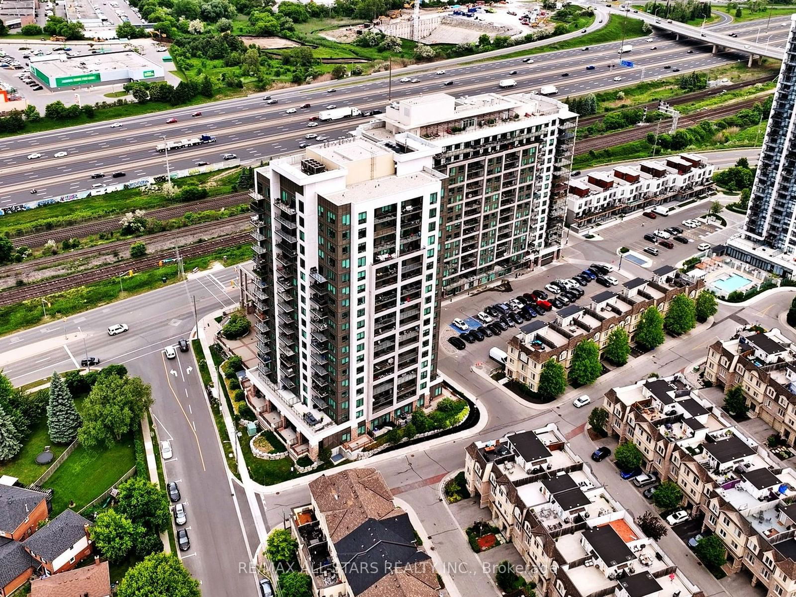 San Francisco By The Bay Condos, Pickering, Toronto