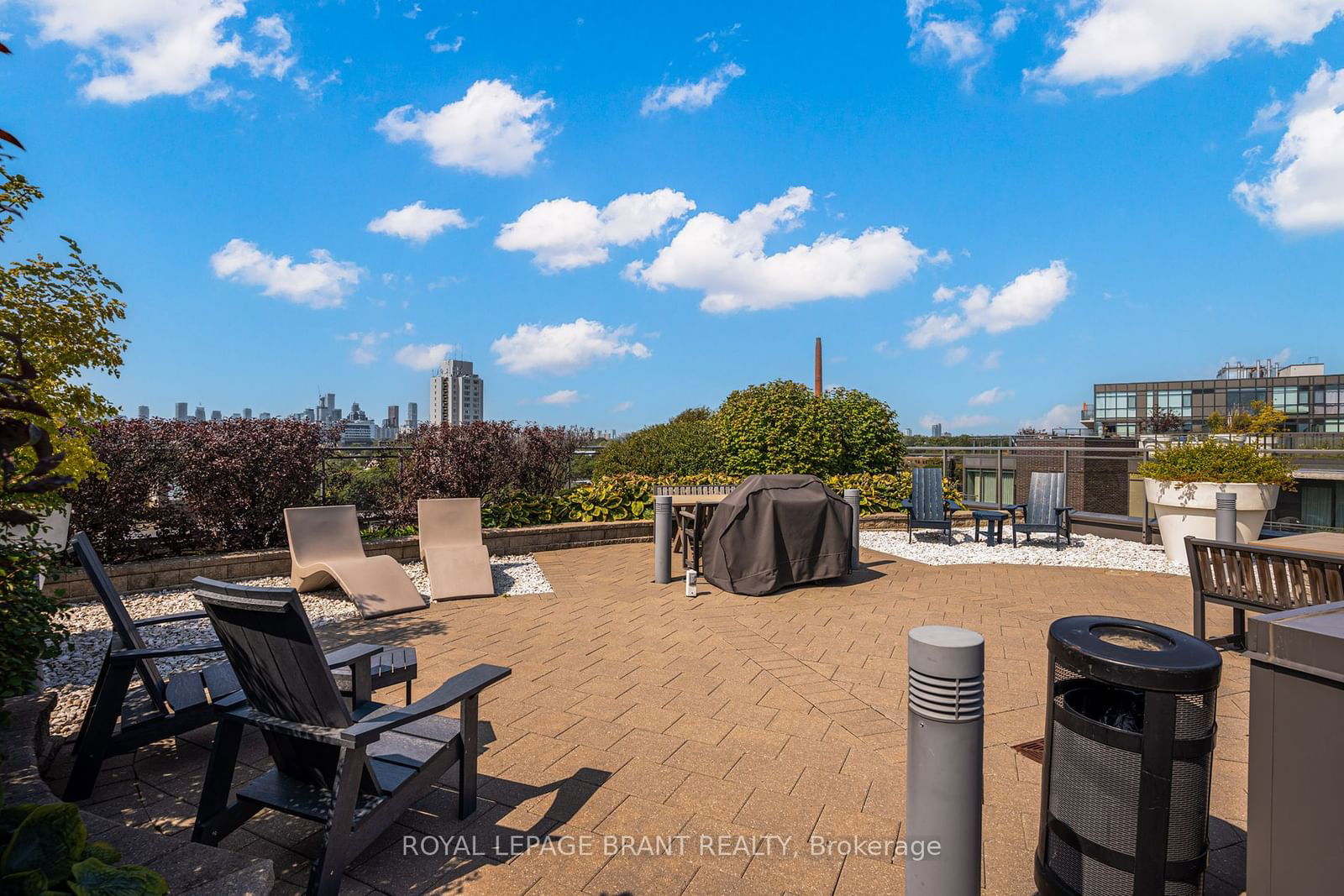 319 Carlaw Ave, unit #414 for sale - image #19